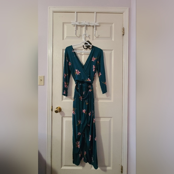 Romper - Picture 2 of 2